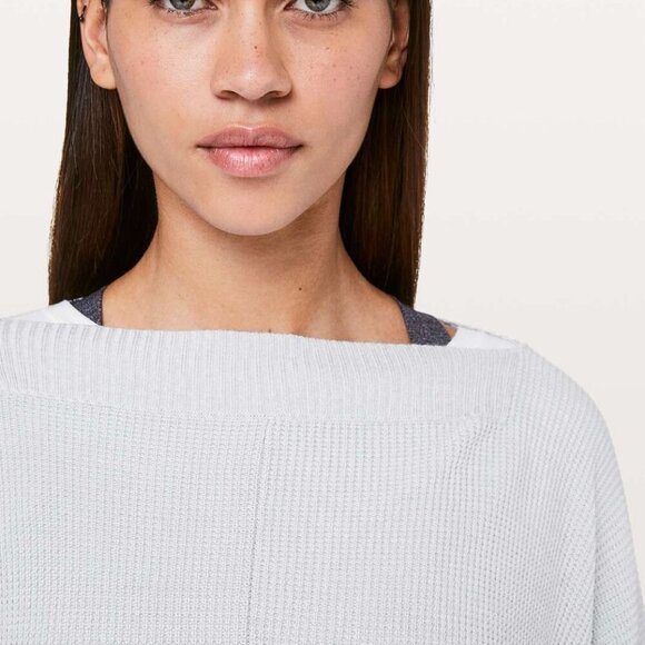 Lululemon Forward Flow Cape- One Size Athletisure Poncho - Picture 9 of 9